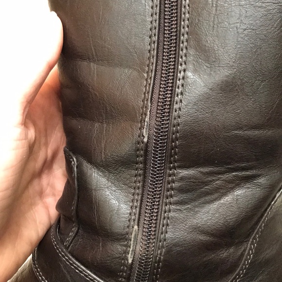 STEVE MADDEN CALF HEIGHT BOOTS WITH ELASTIC - Picture 4 of 8